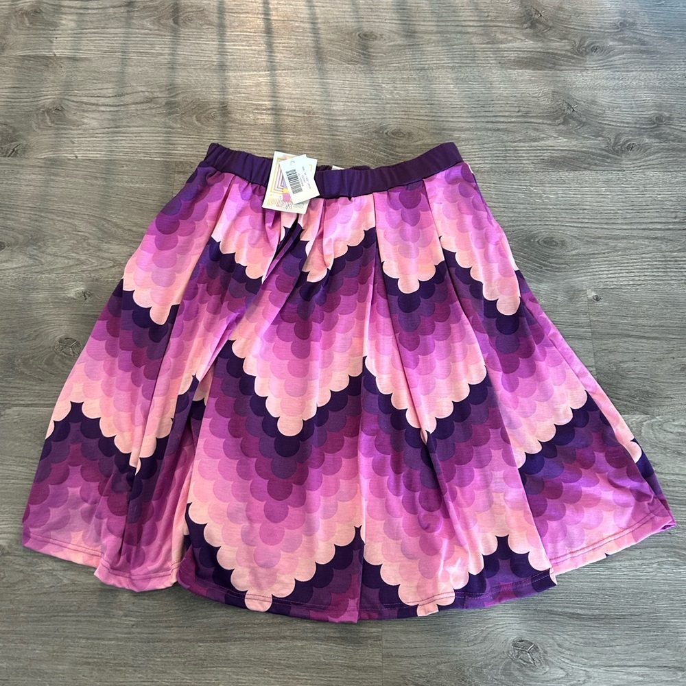 NWT LuLaRoe M Pink and Purple Scallop Circle Skirt